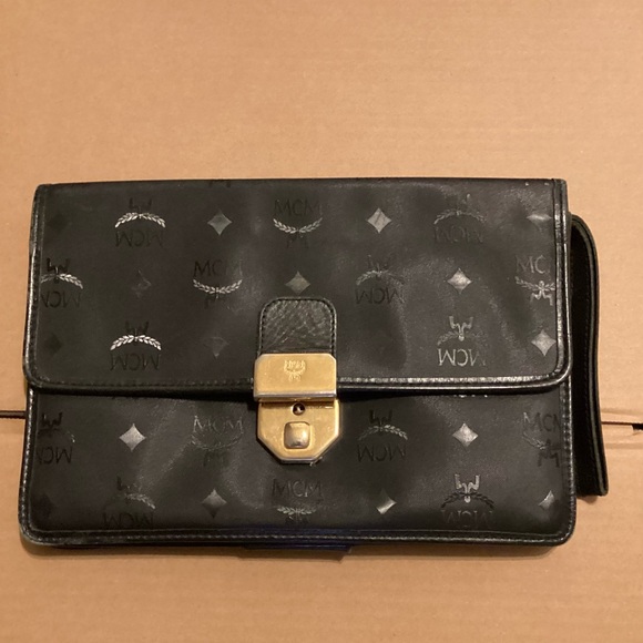 MCM Clutch